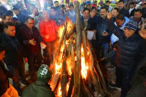 Read more about the article हरिद्वार की धरती पर जली लोहड़ी की लौ, गूंजा “सुंदरी मुंदरी” का उल्लास