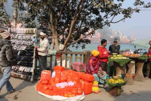 Read more about the article हरिद्वार में अतिक्रमण हटाओ अभियान: सवालों के घेरे में प्रशासन, फिर लौट आया अतिक्रमण